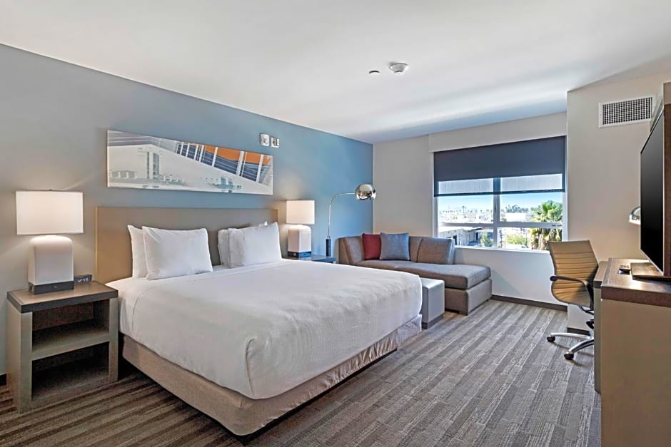 Hyatt House LA - University Medical Center