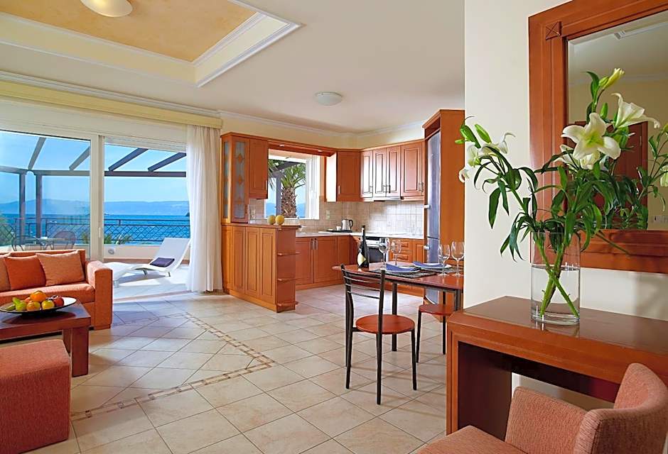 Avantis Suites Hotel