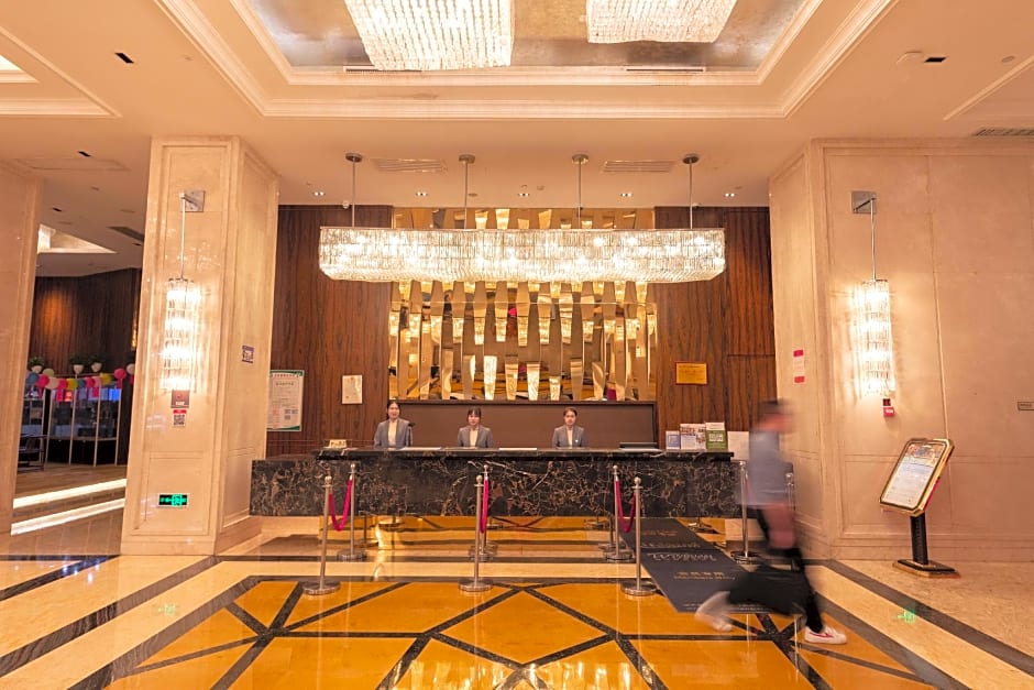 Ramada Plaza By Wyndham Fuzhou South