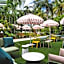 Hampton by Hilton Grand Cayman Seven Mile Beach