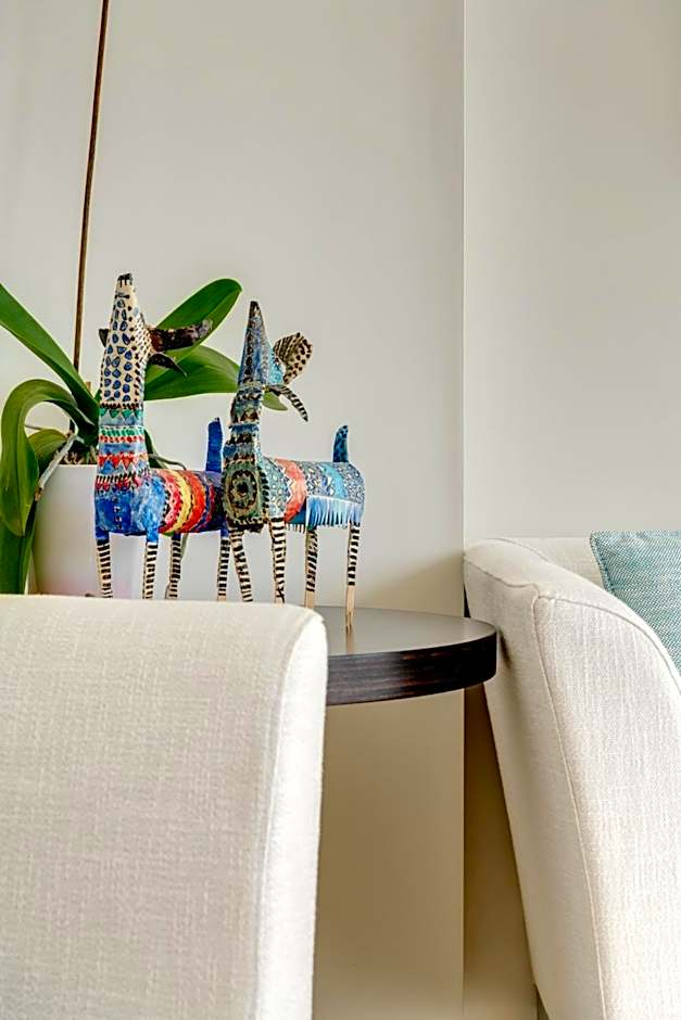 Kouros Art Hotel (Adults Only)