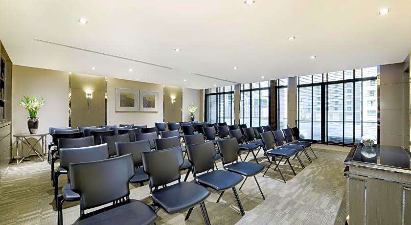 Centre Point Hotel Chidlom