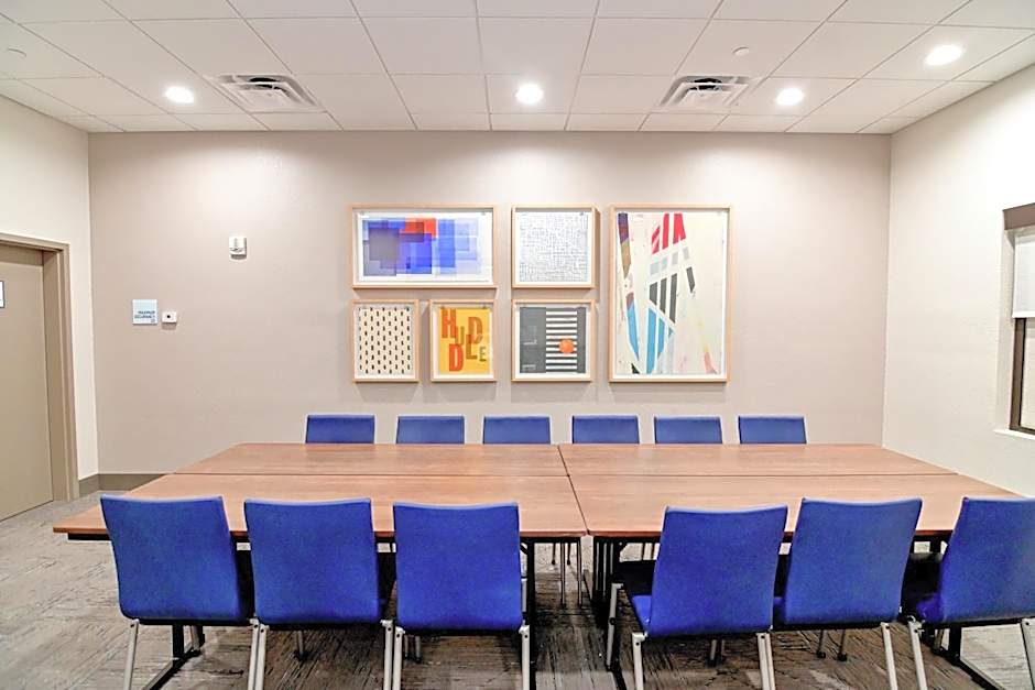 Holiday Inn Express & Suites Palm Coast - I-95