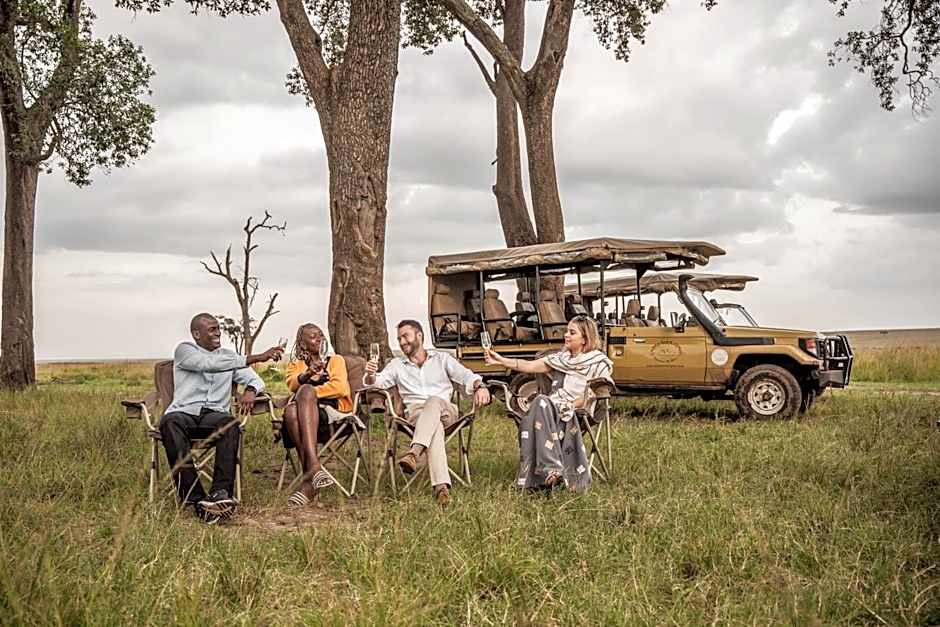 Exploreans Mara River Camp
