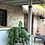 Villa Anjing