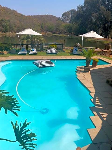 Bass Lake Country Lodge