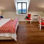 Hotel Casa Palmela - Small Luxury Hotels of The World, Hotel & Villas