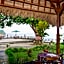 Mushroom Beach Bungalow