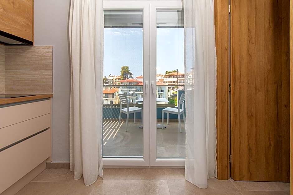 Unique Aura Luxury Studios