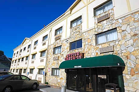 Floral Park Motor Lodge