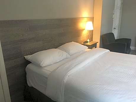 Double Room with Extra Bed