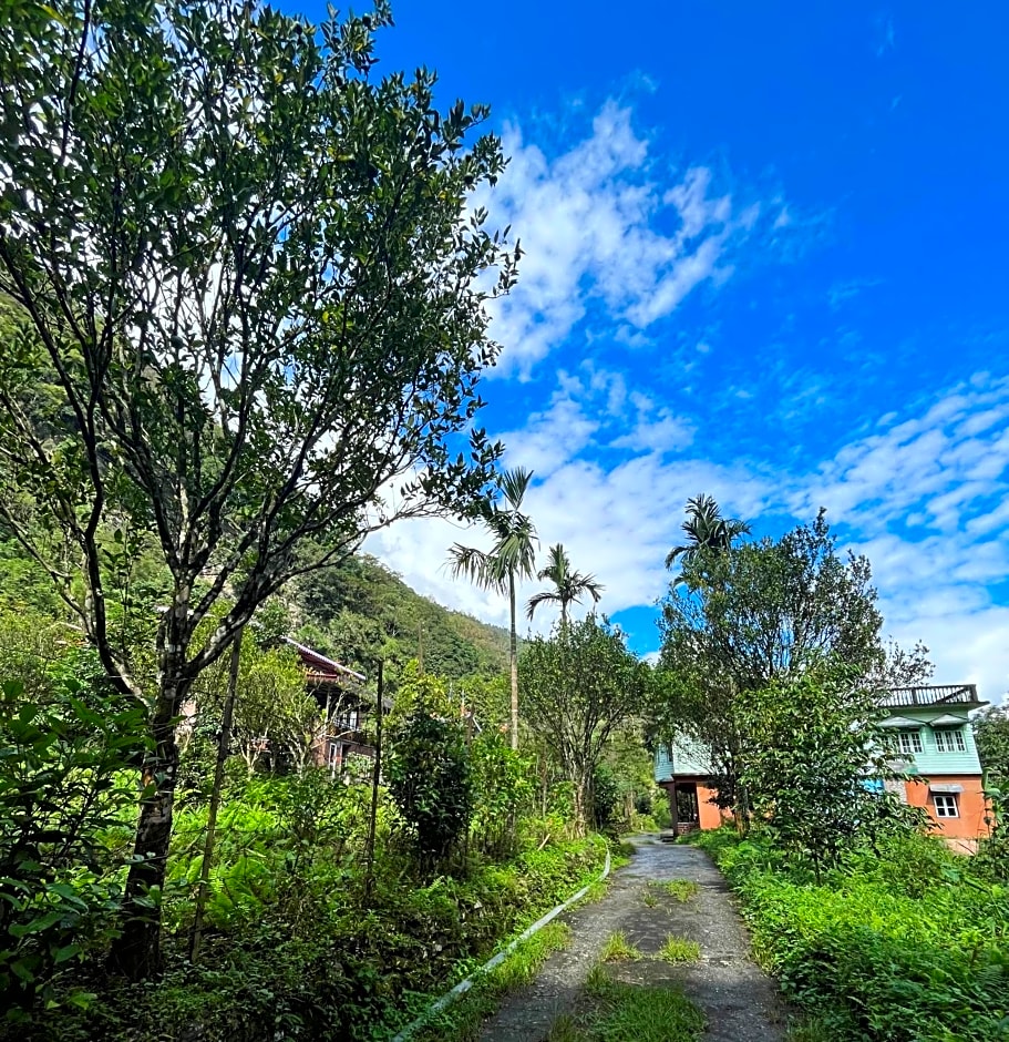 The Mandarine Retreat