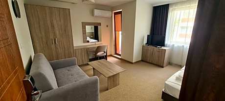 Deluxe Double Room with Balcony