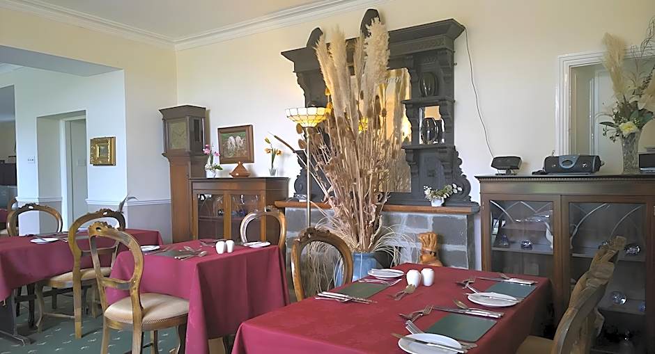 Trimstone Manor Country House Hotel