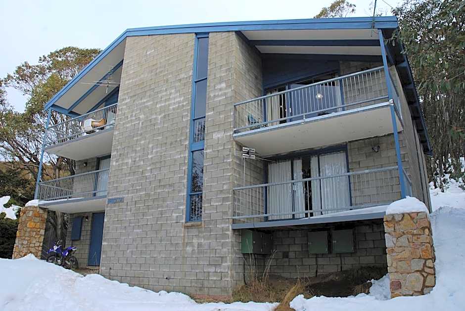 Karelia Alpine Lodge