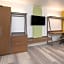 Holiday Inn Express & Suites Raymondville By IHG