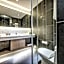 Q-Box Hotel Shanghai Sanjiagang