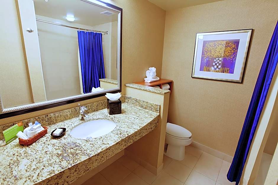 Courtyard by Marriott Sacramento Cal Expo