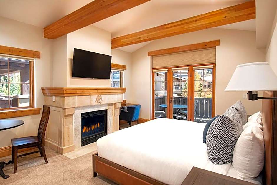 The Chateaux Deer Valley