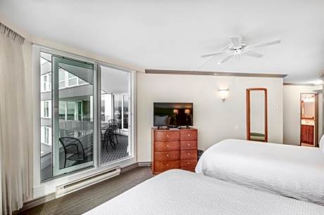 One Bedroom Suite Waterfront View