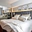 Argenta Tower Hotel & Suites