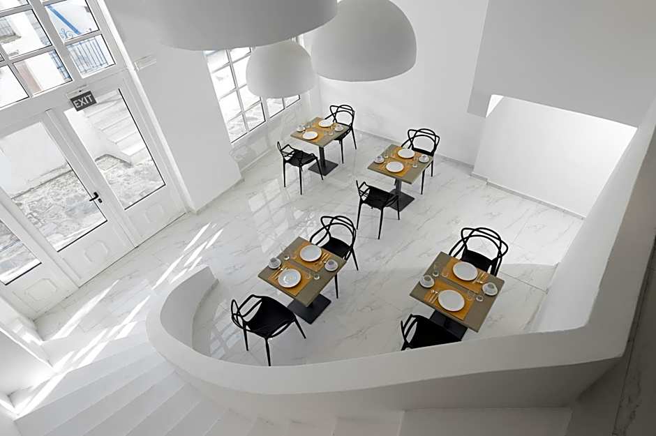 Nama Hotel Tinos