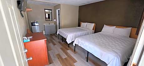 Room with Two Double Beds - Non-Smoking