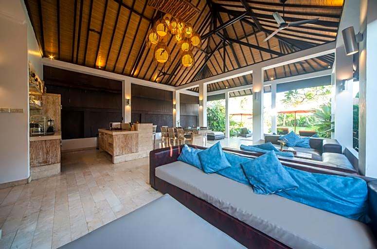 3 BR Shakti Villa With Private Pool in Canggu
