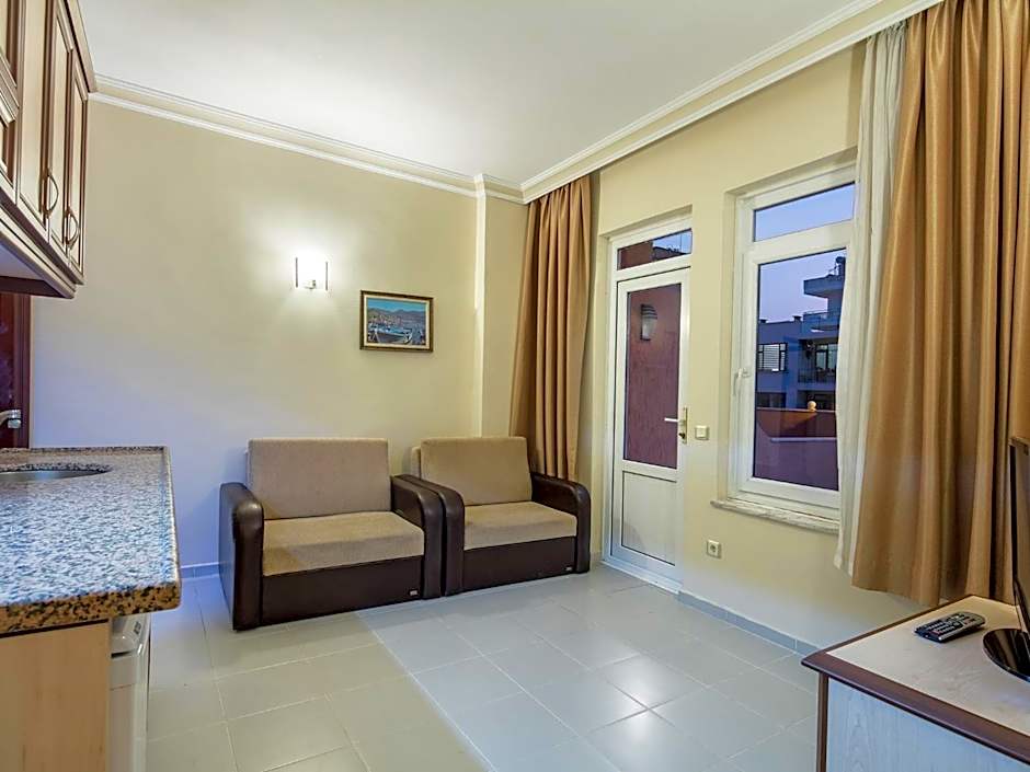 May Flower Apart Hotel