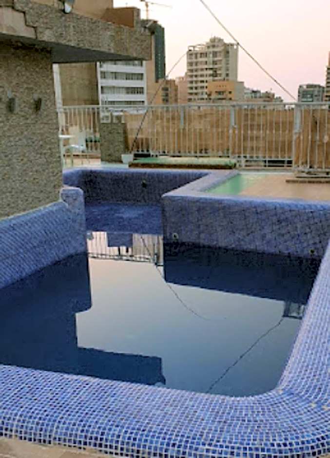 Royal Garden Hotel