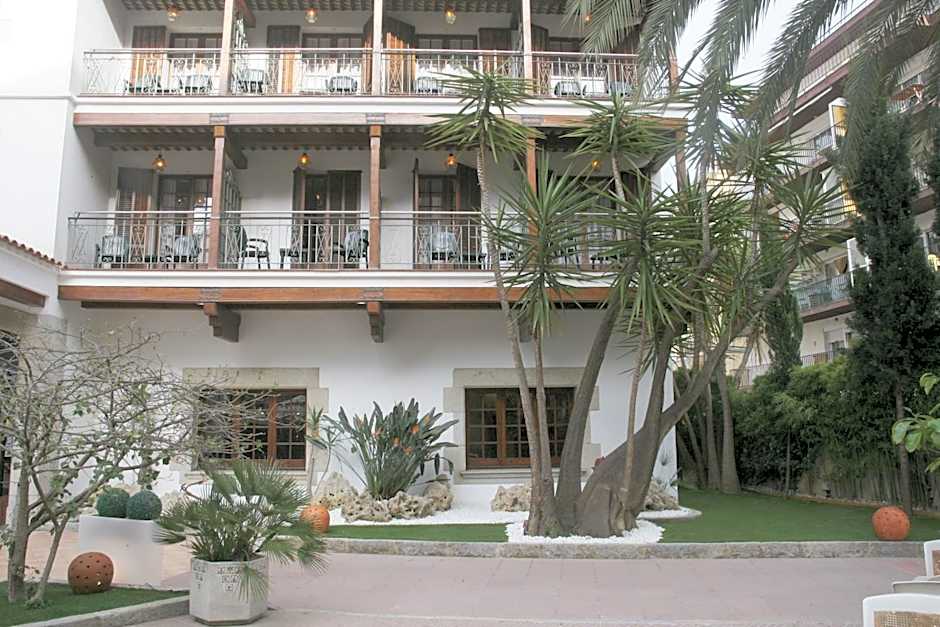 Hotel La Carolina