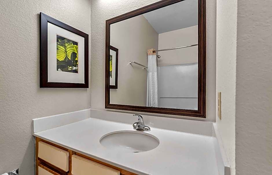 Extended Stay America Suites - Dallas - Plano Parkway