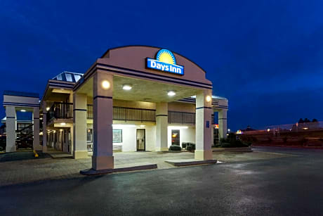 Days Inn West OKC