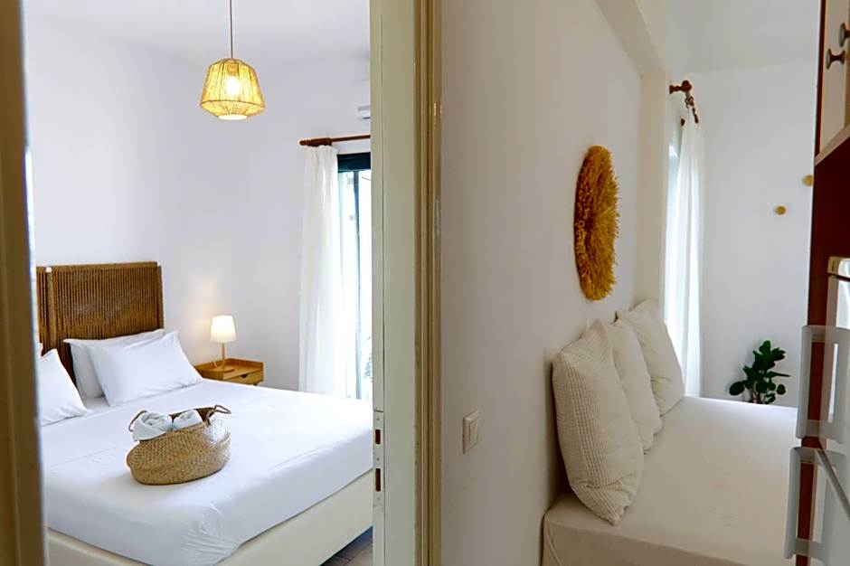 Koukounari Apartments