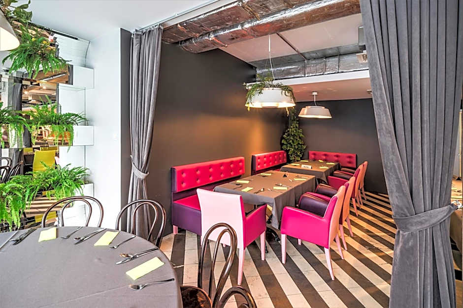 Rija VEF Hotel with FREE Parking