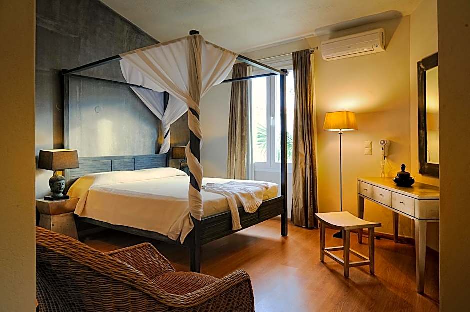 Paradise Island Villas