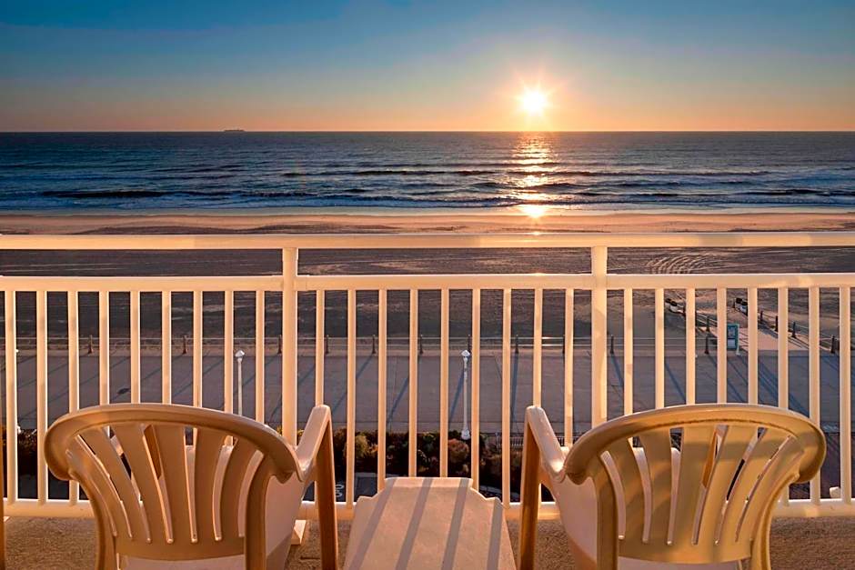 Courtyard by Marriott Virginia Beach Oceanfront/North 37th Street
