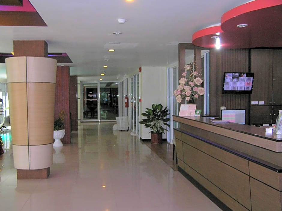 The Impress Khonkaen Hotel