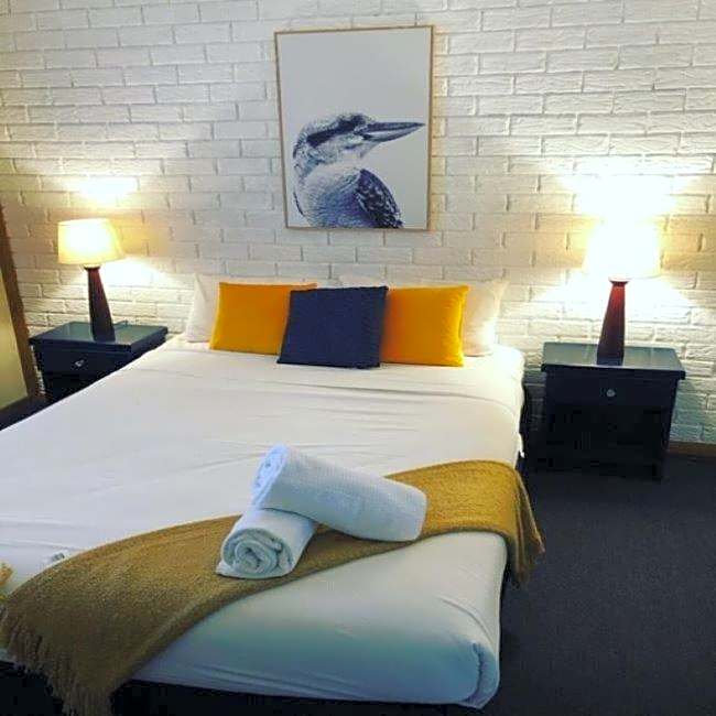 Montville Holiday Apartments