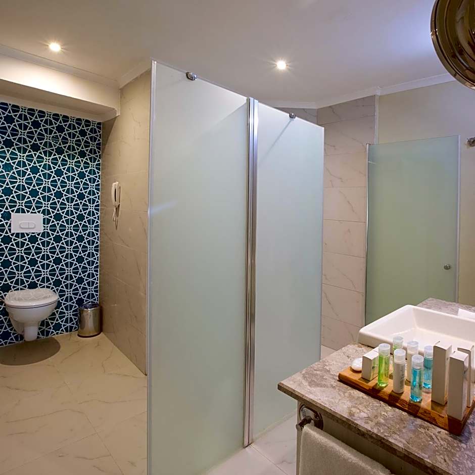 Paloma Marina Suites - Adult Only