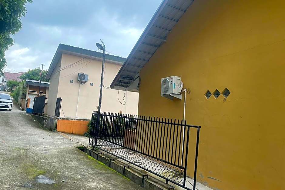 Hotel O Aksana Homestay SyariahNearWonderland Trik Art