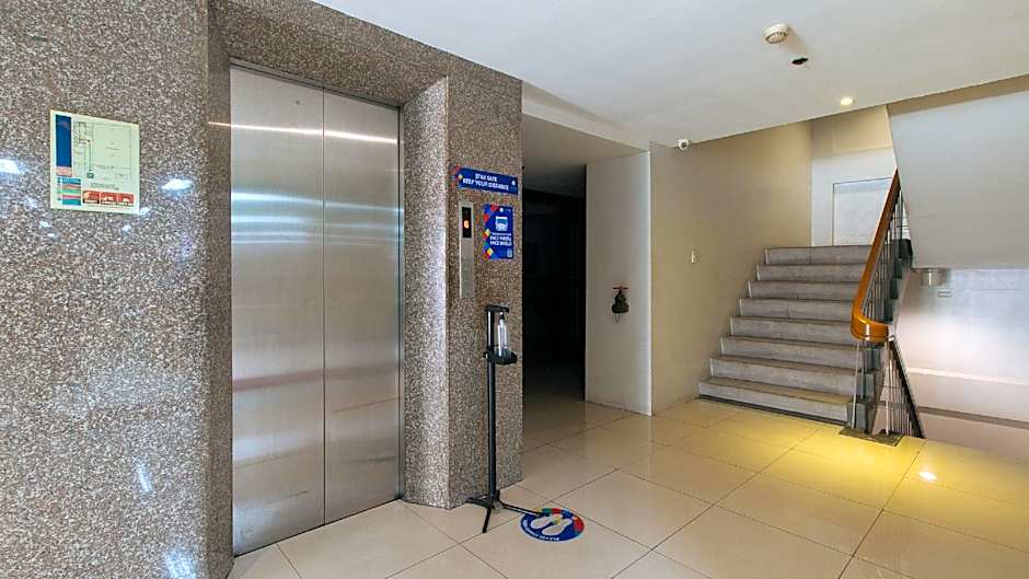 RedDoorz near Osmena Highway 1