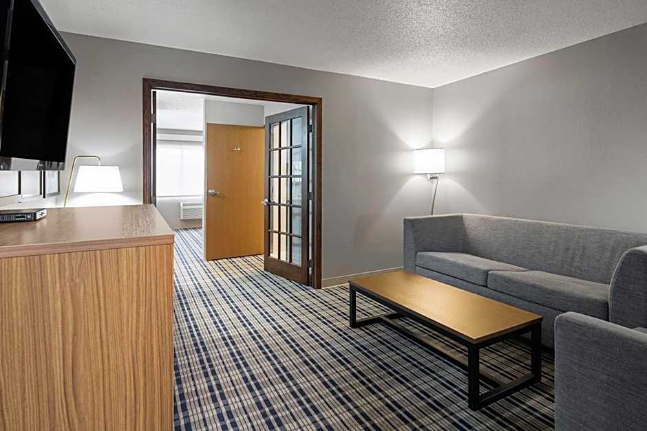AmericInn by Wyndham Muscatine
