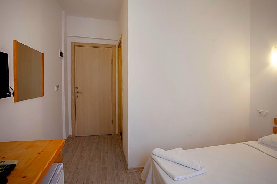 Zephyros City Otel