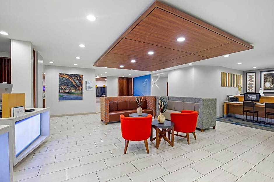 Holiday Inn Express & Suites Locust Grove By IHG