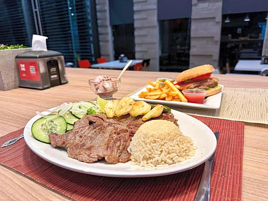 Ibis Merida