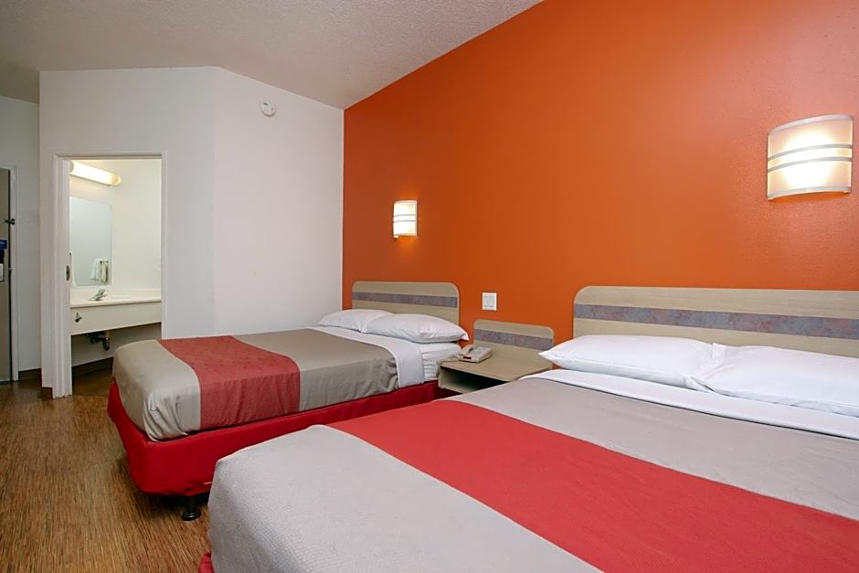 Motel 6-Colchester, VT - Burlington