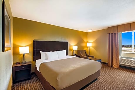 King Room - Accessible/Non-Smoking