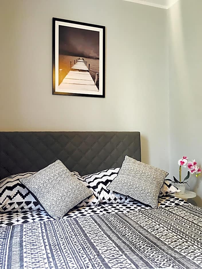 ClickTheFlat Hoża Street Apart Rooms