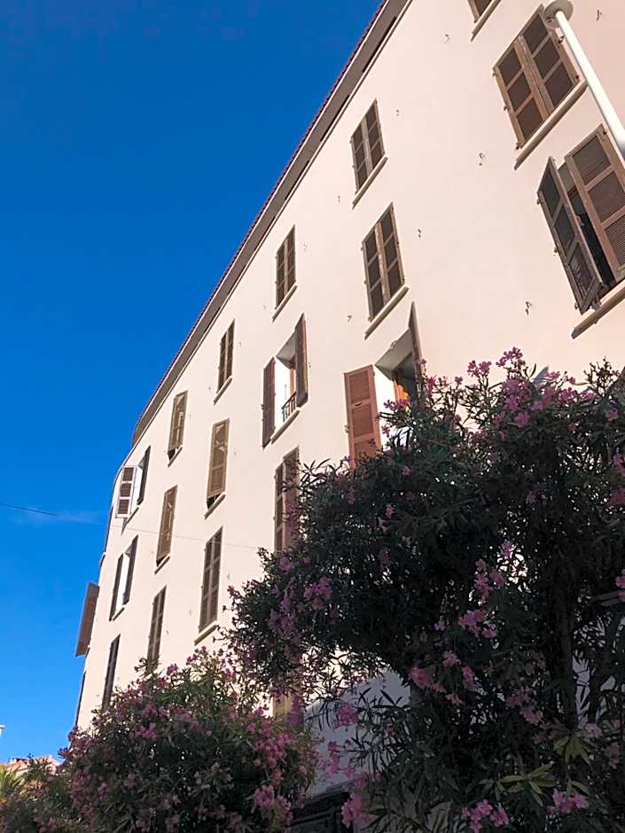 Grand Hôtel De Calvi
